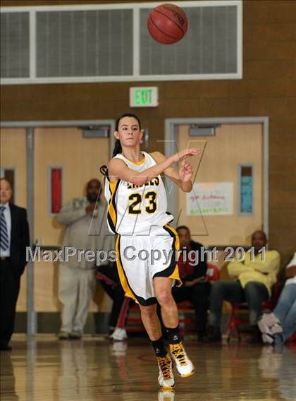 Thumbnail 1 in Berkley vs. Del Oro (Common Good Classic) photogallery.