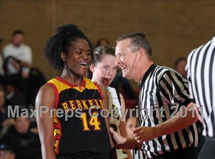 Thumbnail 2 in Berkley vs. Del Oro (Common Good Classic) photogallery.
