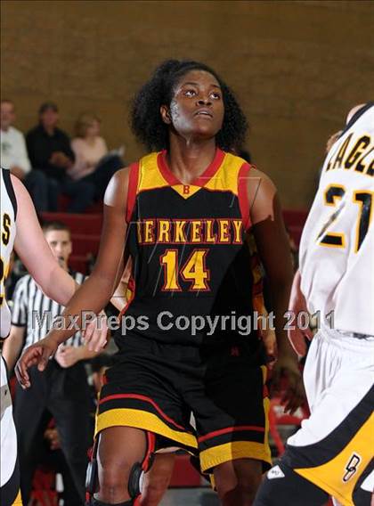 Thumbnail 3 in Berkley vs. Del Oro (Common Good Classic) photogallery.