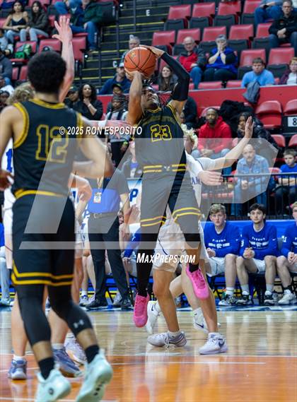 Thumbnail 2 in   Bridgehampton vs Panama (NYSPHSAA Class D Championship) photogallery.