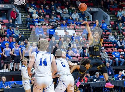 Thumbnail 2 in   Bridgehampton vs Panama (NYSPHSAA Class D Championship) photogallery.