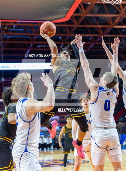 Thumbnail 2 in   Bridgehampton vs Panama (NYSPHSAA Class D Championship) photogallery.