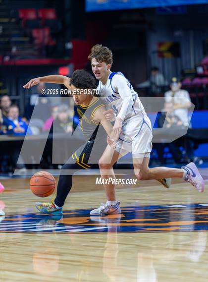 Thumbnail 3 in   Bridgehampton vs Panama (NYSPHSAA Class D Championship) photogallery.