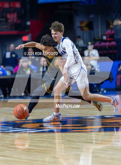 Thumbnail 2 in   Bridgehampton vs Panama (NYSPHSAA Class D Championship) photogallery.