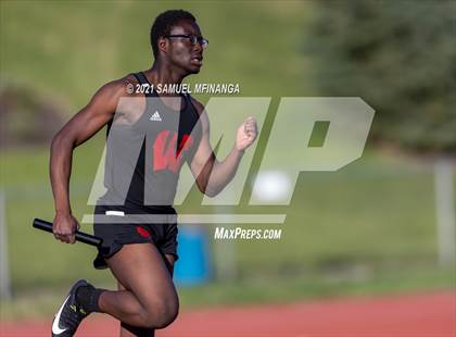 Thumbnail 1 in Metro Conference Track and Field Meet (4X400 Meter) photogallery.