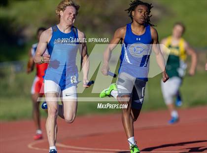 Thumbnail 3 in Metro Conference Track and Field Meet (4X400 Meter) photogallery.