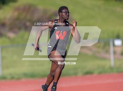 Thumbnail 2 in Metro Conference Track and Field Meet (4X400 Meter) photogallery.