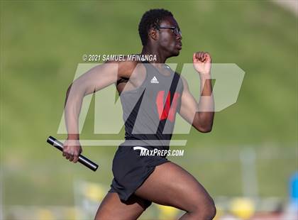 Thumbnail 3 in Metro Conference Track and Field Meet (4X400 Meter) photogallery.
