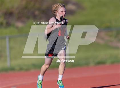 Thumbnail 1 in Metro Conference Track and Field Meet (4X400 Meter) photogallery.
