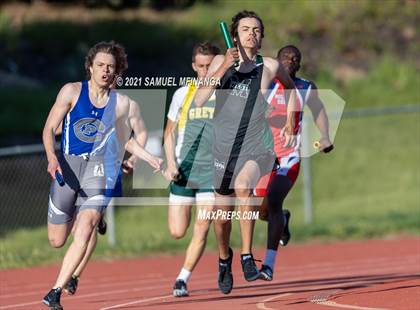 Thumbnail 1 in Metro Conference Track and Field Meet (4X400 Meter) photogallery.