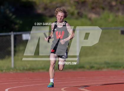 Thumbnail 2 in Metro Conference Track and Field Meet (4X400 Meter) photogallery.