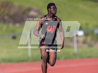 Thumbnail 3 in Metro Conference Track and Field Meet (4X400 Meter) photogallery.