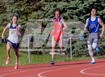 Thumbnail 3 in Metro Conference Track and Field Meet (4X400 Meter) photogallery.