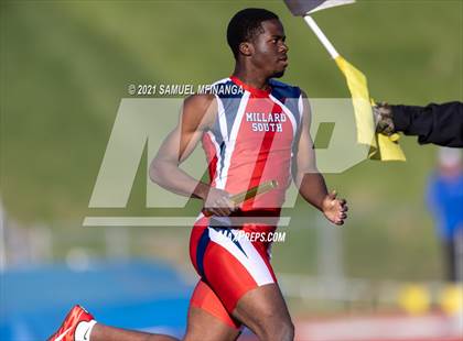 Thumbnail 1 in Metro Conference Track and Field Meet (4X400 Meter) photogallery.