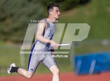 Thumbnail 2 in Metro Conference Track and Field Meet (4X400 Meter) photogallery.
