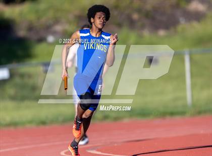 Thumbnail 2 in Metro Conference Track and Field Meet (4X400 Meter) photogallery.