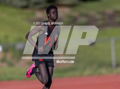 Thumbnail 2 in Metro Conference Track and Field Meet (4X400 Meter) photogallery.