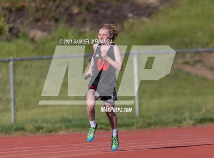 Thumbnail 2 in Metro Conference Track and Field Meet (4X400 Meter) photogallery.