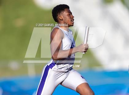 Thumbnail 3 in Metro Conference Track and Field Meet (4X400 Meter) photogallery.