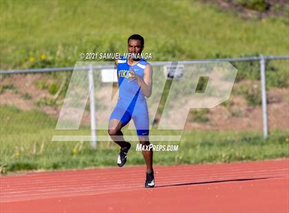 Thumbnail 3 in Metro Conference Track and Field Meet (4X400 Meter) photogallery.