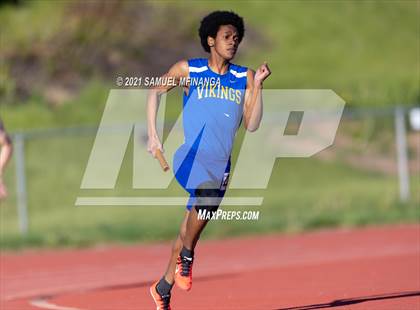 Thumbnail 1 in Metro Conference Track and Field Meet (4X400 Meter) photogallery.