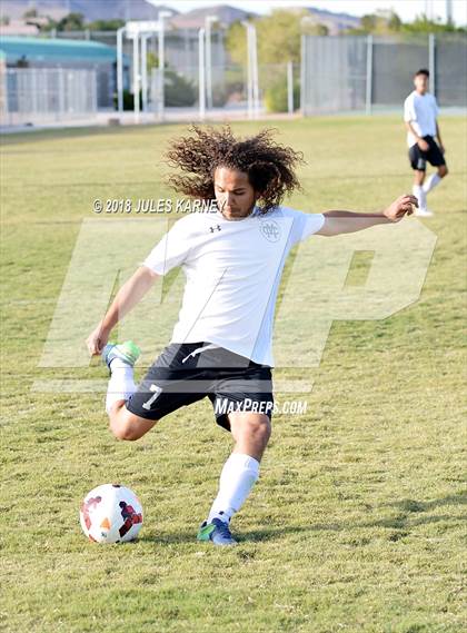 Thumbnail 1 in Cimarron-Memorial vs Palo Verde photogallery.