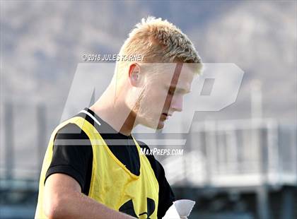 Thumbnail 3 in Cimarron-Memorial vs Palo Verde photogallery.
