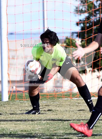 Thumbnail 3 in Cimarron-Memorial vs Palo Verde photogallery.