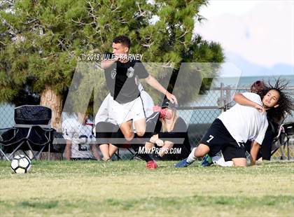 Thumbnail 3 in Cimarron-Memorial vs Palo Verde photogallery.