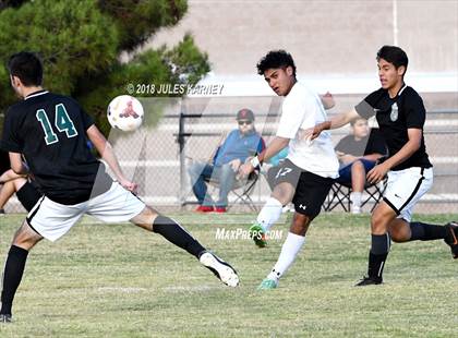 Thumbnail 3 in Cimarron-Memorial vs Palo Verde photogallery.