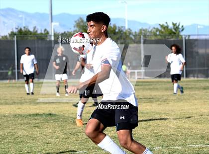 Thumbnail 3 in Cimarron-Memorial vs Palo Verde photogallery.