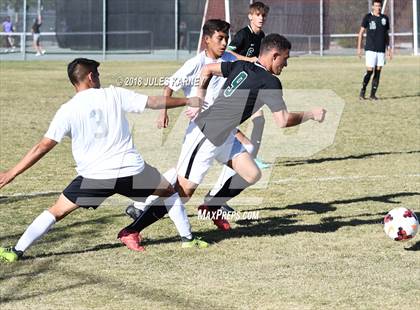 Thumbnail 3 in Cimarron-Memorial vs Palo Verde photogallery.