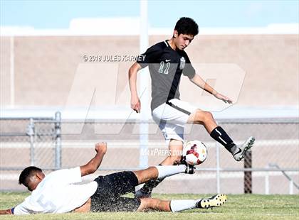 Thumbnail 2 in Cimarron-Memorial vs Palo Verde photogallery.