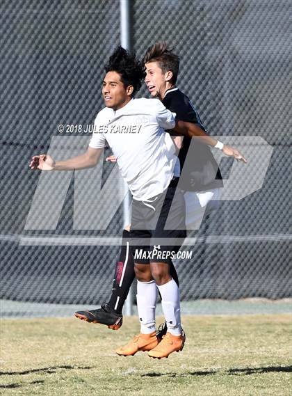 Thumbnail 3 in Cimarron-Memorial vs Palo Verde photogallery.
