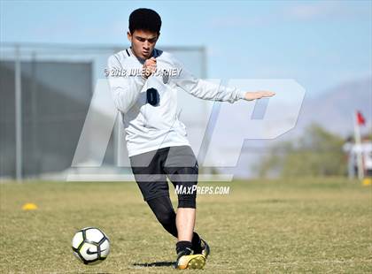 Thumbnail 3 in Cimarron-Memorial vs Palo Verde photogallery.