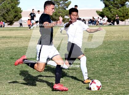 Thumbnail 1 in Cimarron-Memorial vs Palo Verde photogallery.
