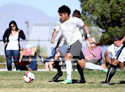 Thumbnail 3 in Cimarron-Memorial vs Palo Verde photogallery.