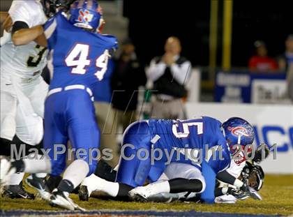 Thumbnail 2 in Bradley Central @ Cleveland photogallery.