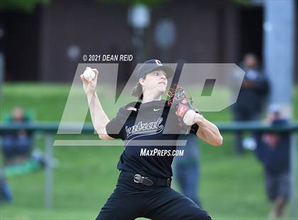 Thumbnail 3 in Lincoln-Way Central @ Lincoln-Way East photogallery.