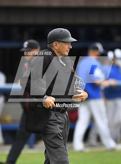 Thumbnail 2 in Lincoln-Way Central @ Lincoln-Way East photogallery.