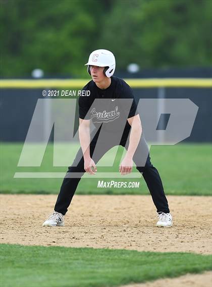 Thumbnail 2 in Lincoln-Way Central @ Lincoln-Way East photogallery.