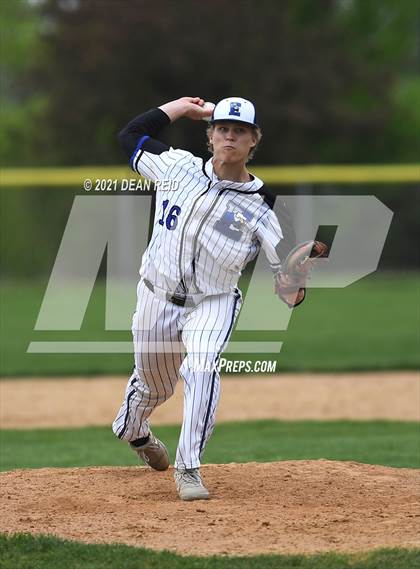Thumbnail 2 in Lincoln-Way Central @ Lincoln-Way East photogallery.