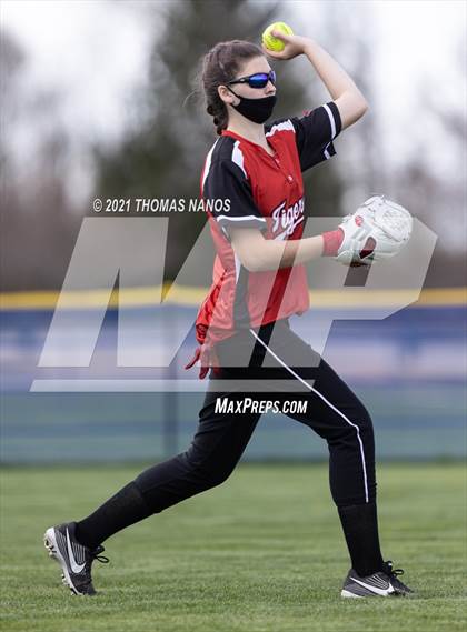 Thumbnail 1 in Tourtellotte @ Lyman Memorial photogallery.