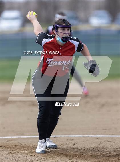 Thumbnail 2 in Tourtellotte @ Lyman Memorial photogallery.