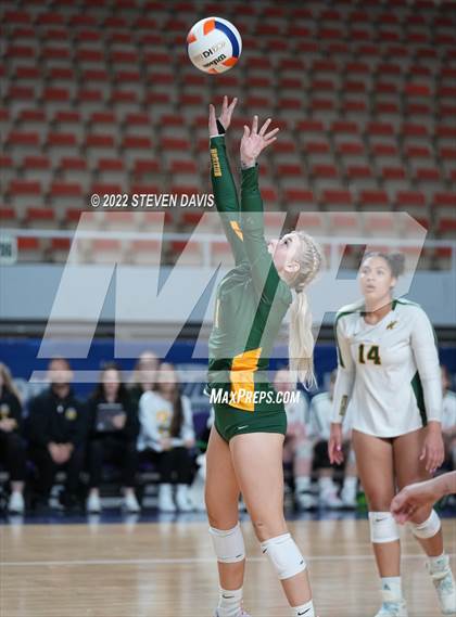 Thumbnail 1 in Horizon vs. Millennium (AIA 5A Final) photogallery.
