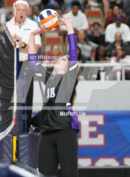 Thumbnail 1 in Horizon vs. Millennium (AIA 5A Final) photogallery.
