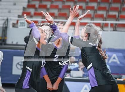 Thumbnail 1 in Horizon vs. Millennium (AIA 5A Final) photogallery.