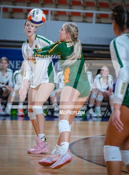 Thumbnail 1 in Horizon vs. Millennium (AIA 5A Final) photogallery.
