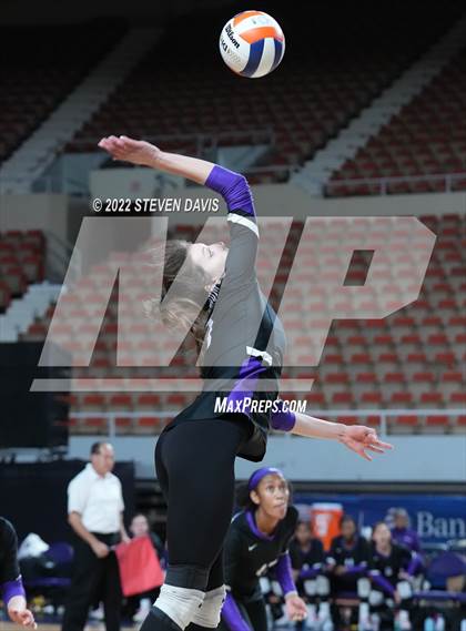 Thumbnail 3 in Horizon vs. Millennium (AIA 5A Final) photogallery.