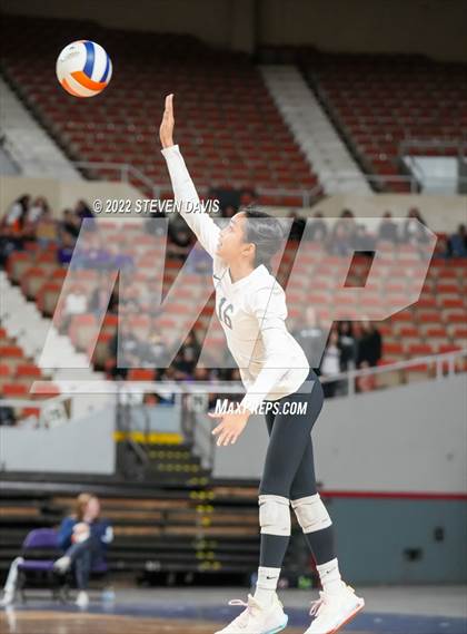 Thumbnail 3 in Horizon vs. Millennium (AIA 5A Final) photogallery.